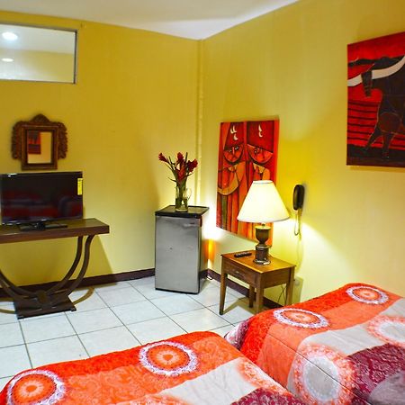 Hotel Plaza Cosiguina Chinandega Exterior foto