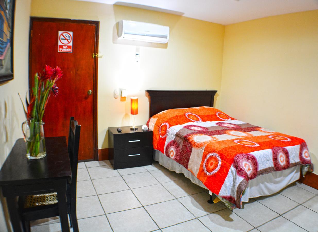 Hotel Plaza Cosiguina Chinandega Exterior foto